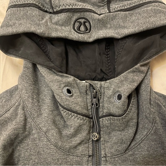 Lululemon Live Simply Jacket Size 8 - Picture 5 of 7